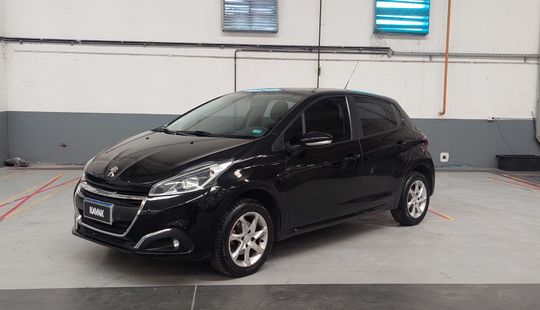 Peugeot • 208