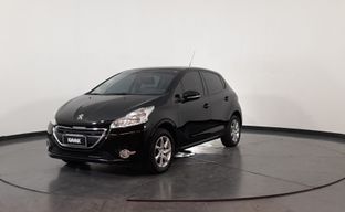 Peugeot • 208