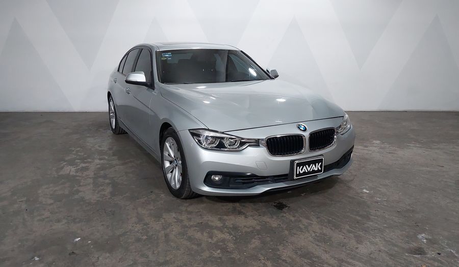 Bmw Serie 3 2.0 320IA AUTO Sedan 2017