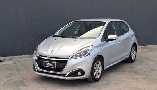 Peugeot • 208