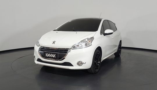 Peugeot • 208