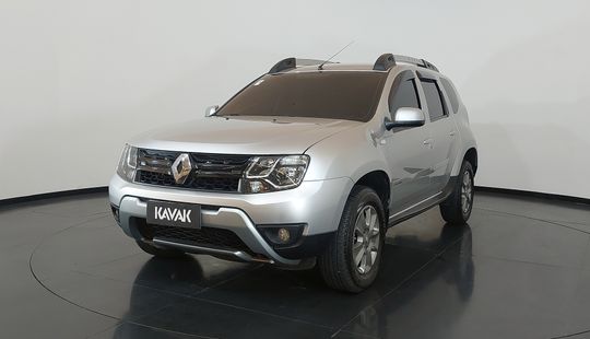 Renault • Duster