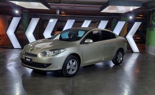 Renault • Fluence