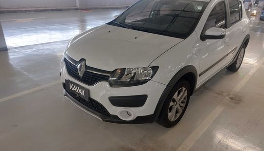 Renault • Sandero