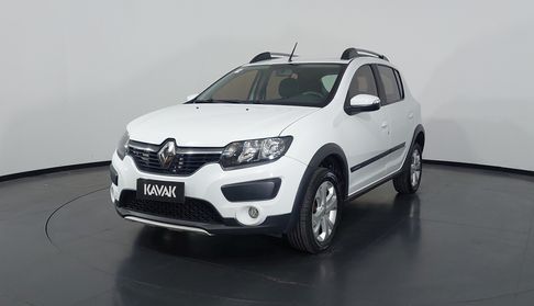 Renault Sandero STEPWAY Hatchback 2016