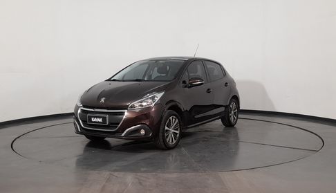 Peugeot 208 1.5 ALLURE Hatchback 2017