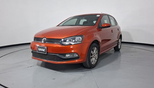 Volkswagen • Polo