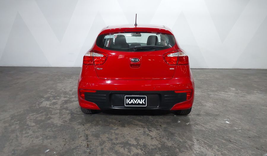 Kia Rio 1.6 EX MT Hatchback 2017