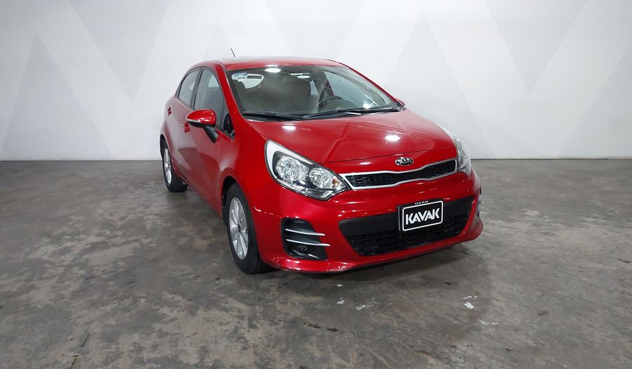 Kia Rio 1.6 EX MT Hatchback 2017