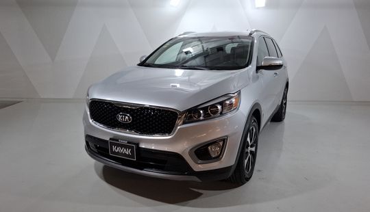 Kia • Sorento