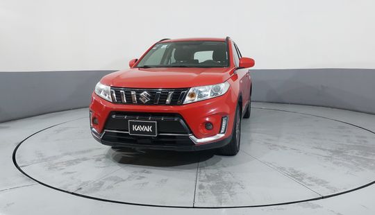 Suzuki • Vitara