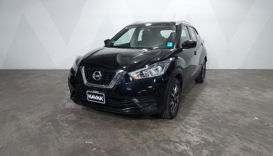 Nissan • Kicks