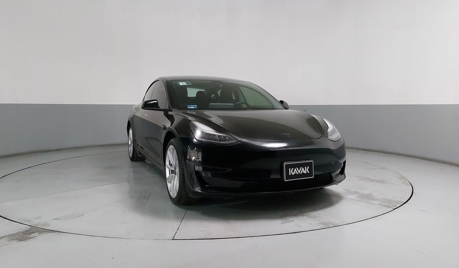 Tesla Model 3 STANDARD RANGE PLUS Sedan 2019