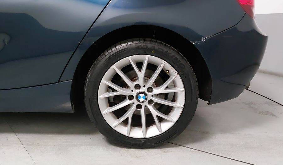 Bmw Serie 1 1.6 118IA Hatchback 2015