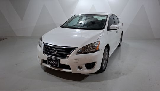 Nissan • Sentra