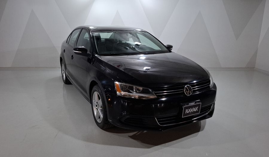 Volkswagen Jetta 2.5 TRENDLINE AT Sedan 2014