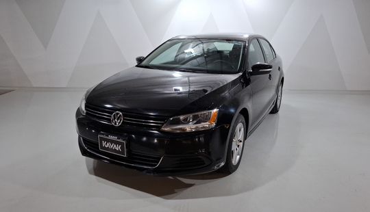 Volkswagen • Jetta