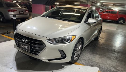 Hyundai • Elantra