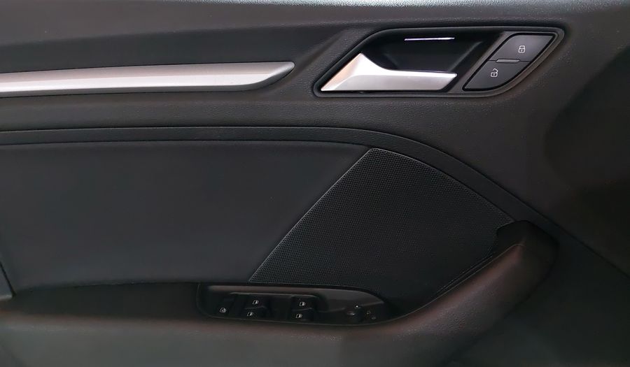 Audi A3 1.8 TFSI AMBIENTE S TRONIC Sedan 2016
