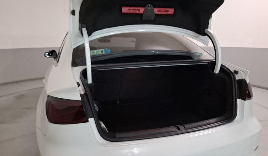 Audi A3 1.8 TFSI AMBIENTE S TRONIC Sedan 2016