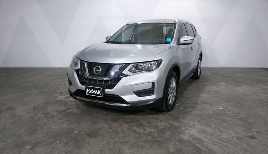 Nissan • X-Trail