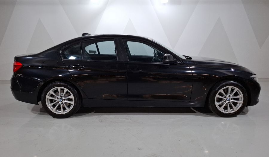 Bmw Serie 3 2.0 320IA Sedan 2016