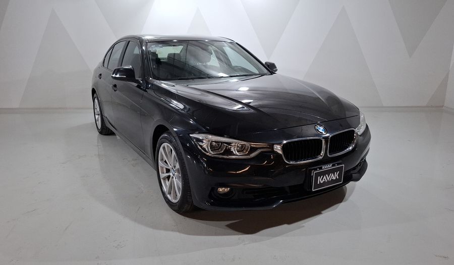 Bmw Serie 3 2.0 320IA Sedan 2016