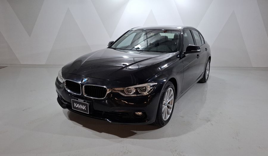 Bmw Serie 3 2.0 320IA Sedan 2016