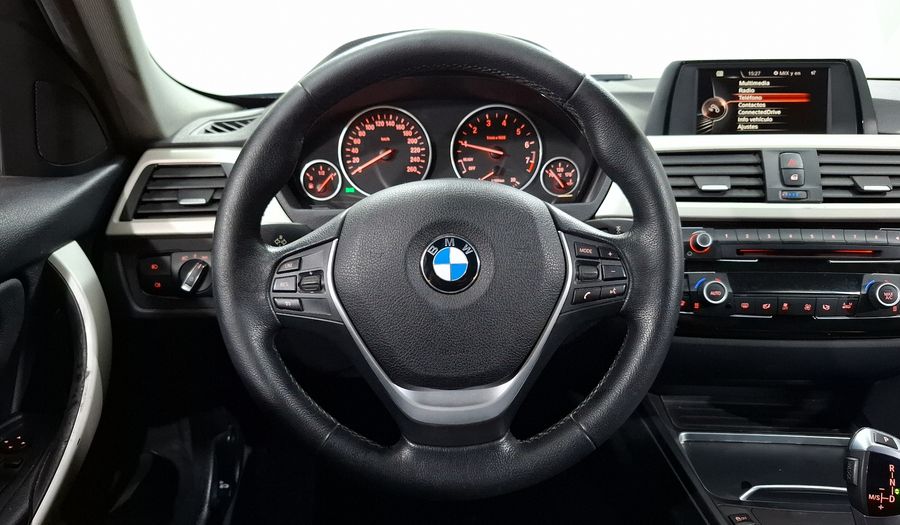 Bmw Serie 3 2.0 320IA Sedan 2016