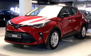 Toyota • C-HR