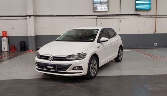 Volkswagen • Polo