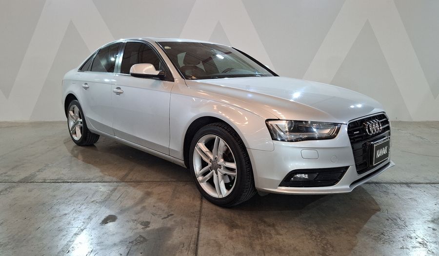 Audi A4 1.8 TFSI TRENDY MULTITRONIC Sedan 2014