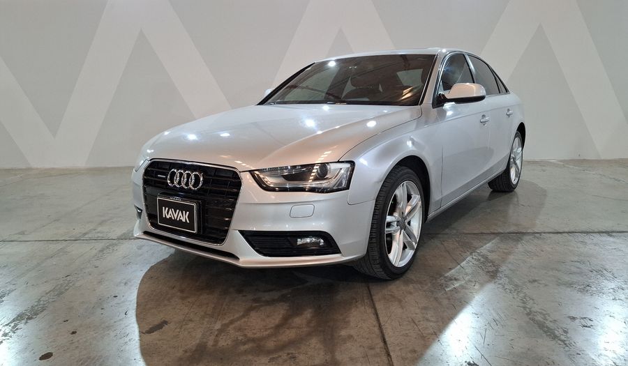 Audi A4 1.8 TFSI TRENDY MULTITRONIC Sedan 2014