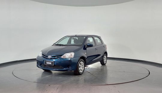 Toyota • Etios