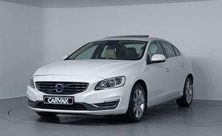 Volvo • S60