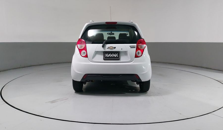 Chevrolet Spark Classic 1.2 LTZ C MT Hatchback 2016