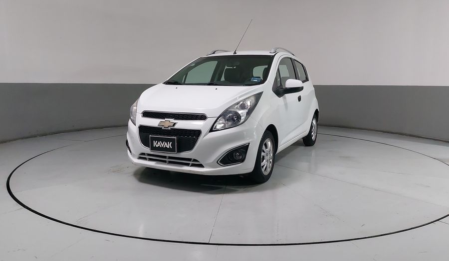 Chevrolet Spark Classic 1.2 LTZ C MT Hatchback 2016