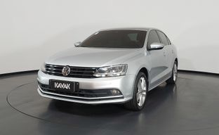 Volkswagen • Jetta