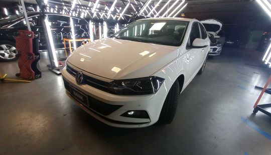 Volkswagen Virtus 1.6 MSI HIGHLINE-2018