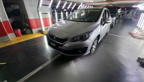 Peugeot 308 1.6 ACTIVE Hatchback 2015