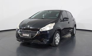 Peugeot • 208