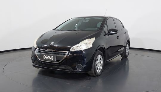 Peugeot • 208