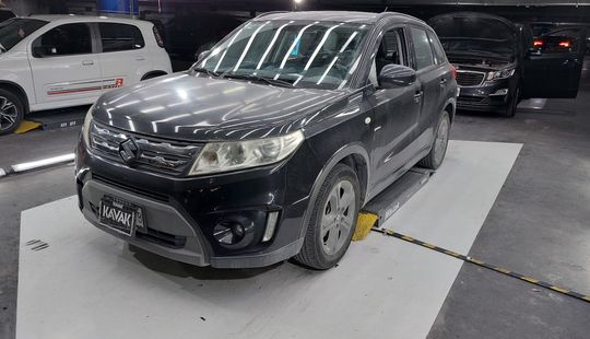 Suzuki • Vitara