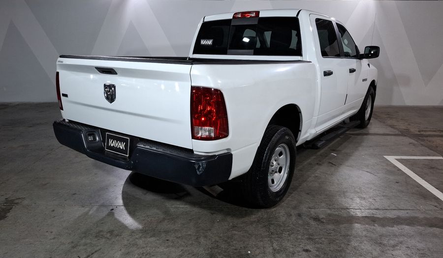 Ram 2500 5.7 SLT CREW CAB Pickup 2014