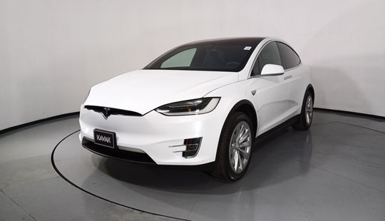 Tesla • Model X