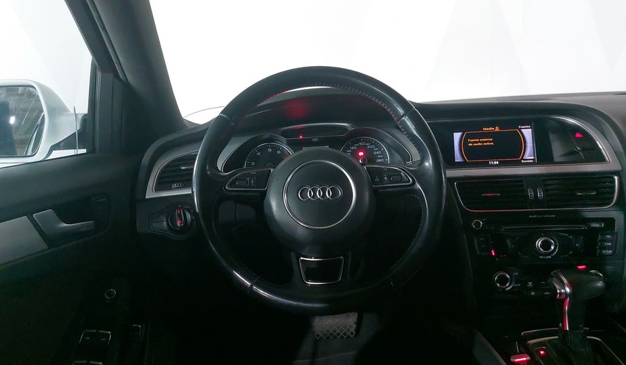 Audi A4 2.0 TFSI TRENDY PLUS S TRONIC QUATTRO Sedan 2015