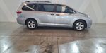 Toyota Sienna 3.5 CE AT Minivan 2017