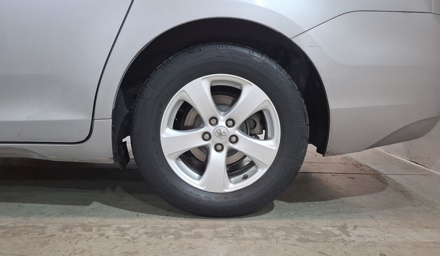 Toyota Sienna 3.5 CE AT Minivan 2017
