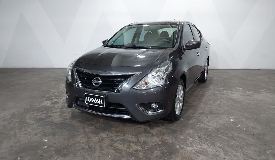 Nissan Versa 1.6 ADVANCE TA AC Sedan 2016