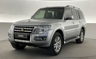 Mitsubishi • Pajero